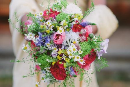 Polne kwiaty na ślubie i weselu